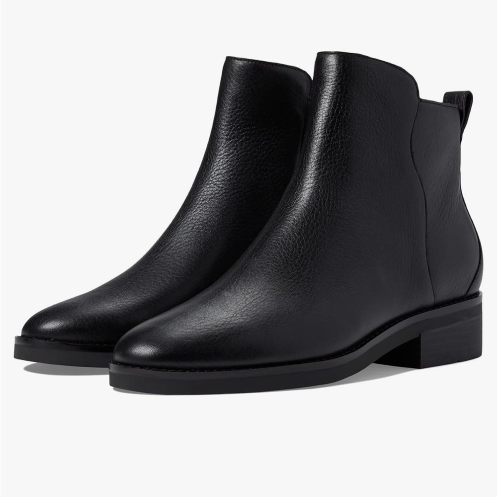 Cole Haan NWT River Chelsea Black Leather Ankle Boots